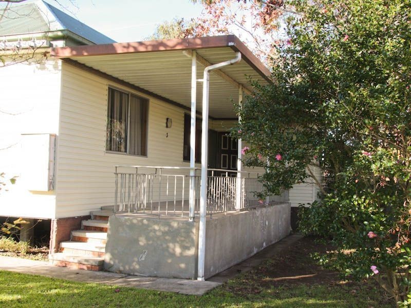 3 Warners Bay Road, Warners Bay NSW 2282