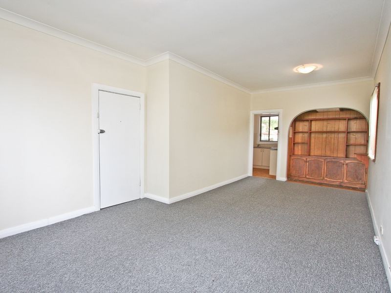 3 Warners Bay Road, Warners Bay NSW 2282