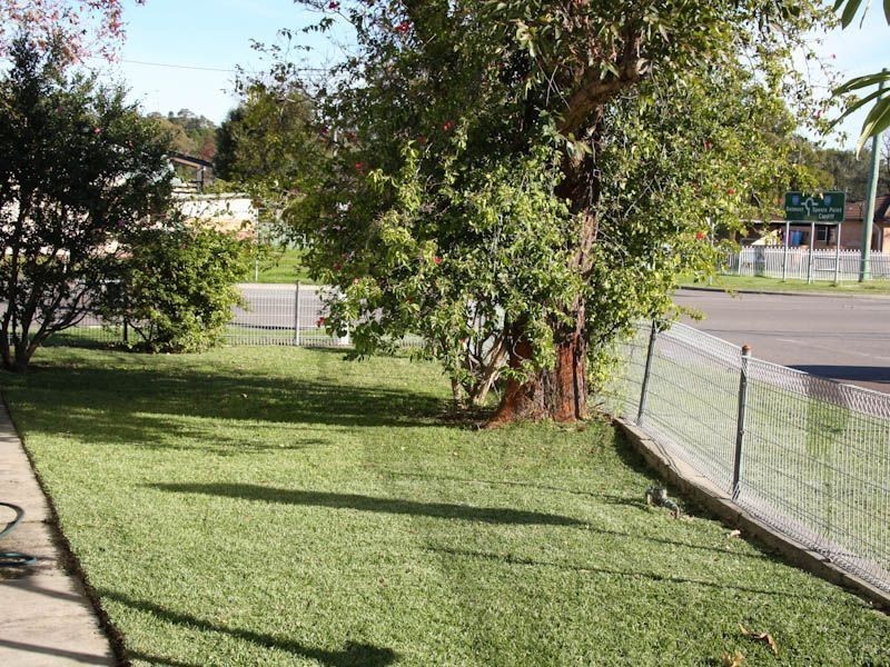 3 Warners Bay Road, Warners Bay NSW 2282