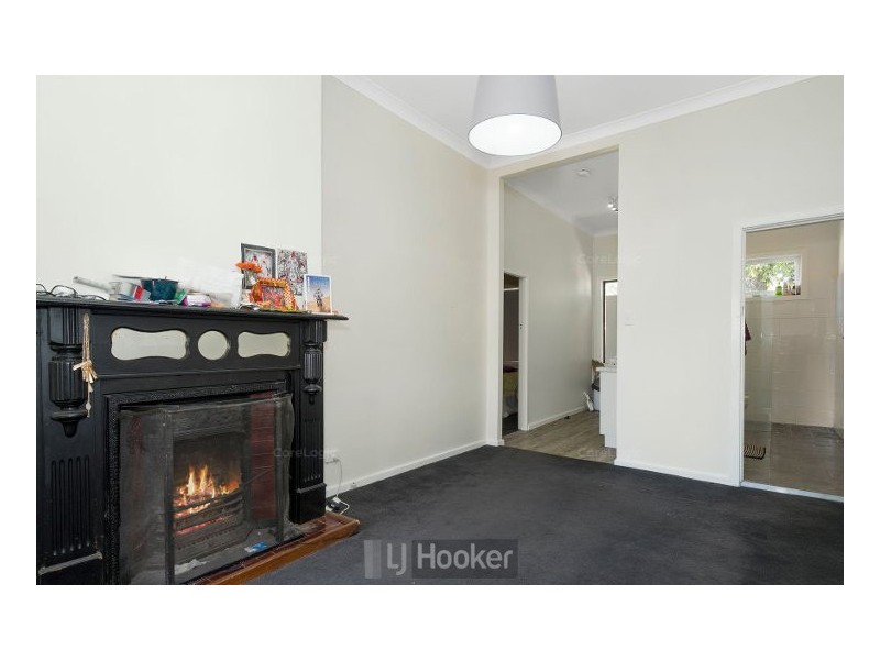 2/243 Maitland Road, Cessnock NSW 2325