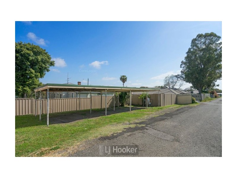 2/243 Maitland Road, Cessnock NSW 2325