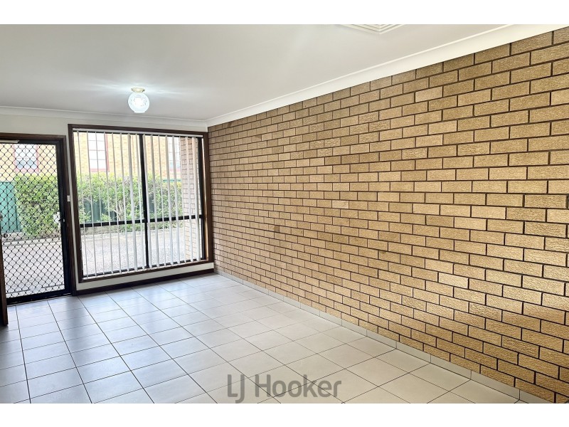 2/31 William Street, East Maitland NSW 2323