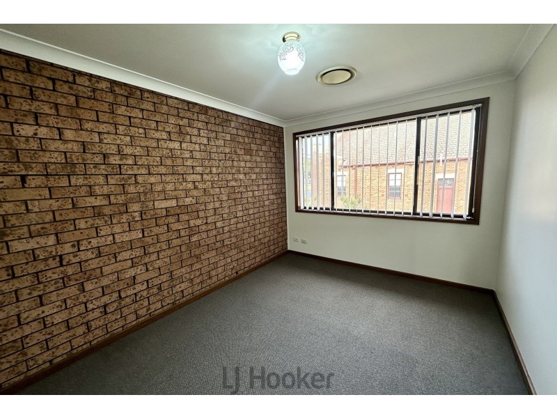 2/31 William Street, East Maitland NSW 2323