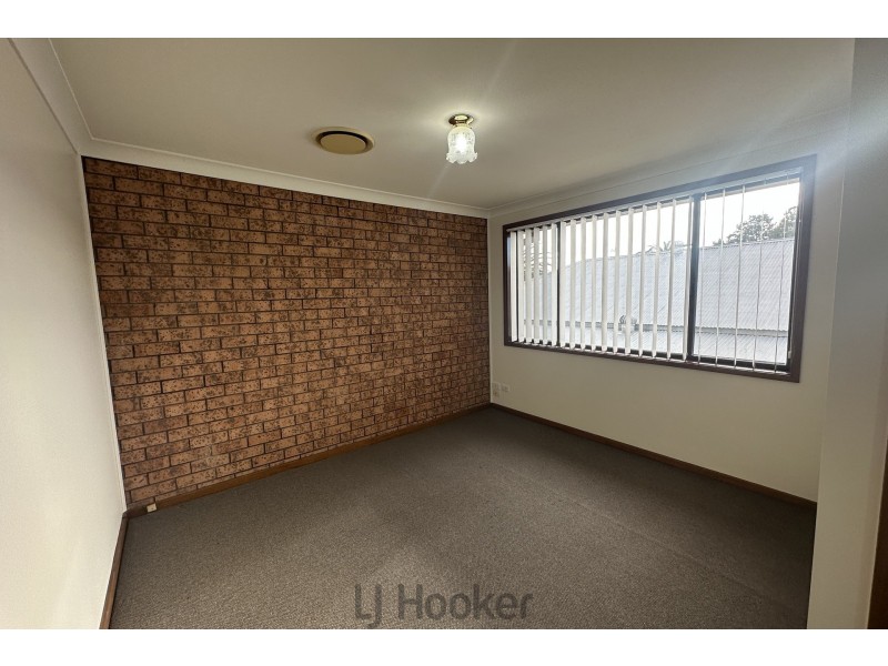 2/31 William Street, East Maitland NSW 2323