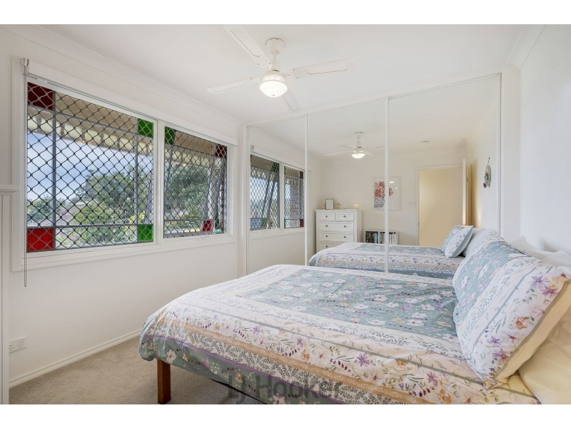 2/4 Deal Street, Mount Hutton NSW 2290