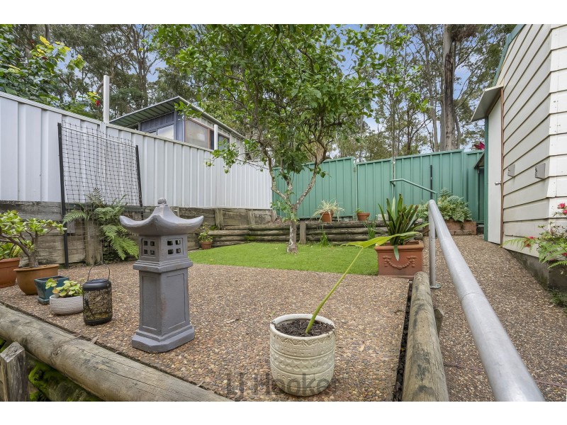 2/4 Deal Street, Mount Hutton NSW 2290