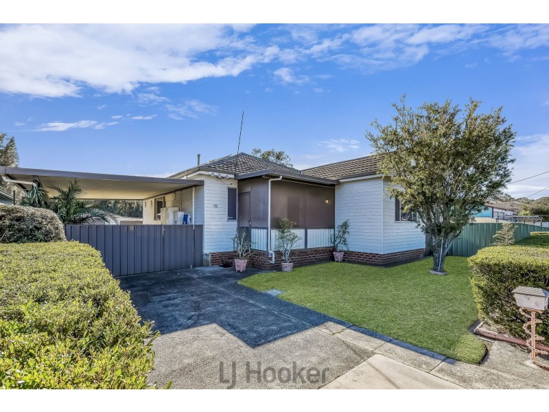 10 St Johns Drive, Croudace Bay NSW 2280