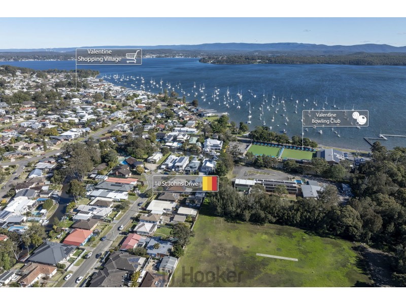 10 St Johns Drive, Croudace Bay NSW 2280