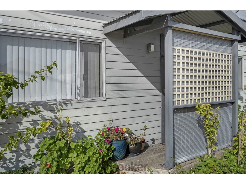 44 Albert Street, Belmont NSW 2280