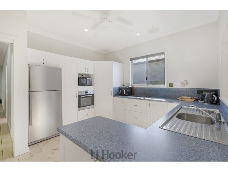 44 Albert Street, Belmont NSW 2280