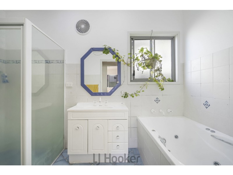 44 Albert Street, Belmont NSW 2280