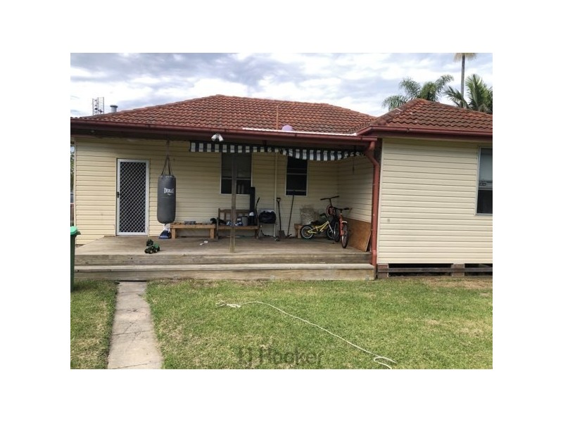 18 Lachlan Street, Windale NSW 2306