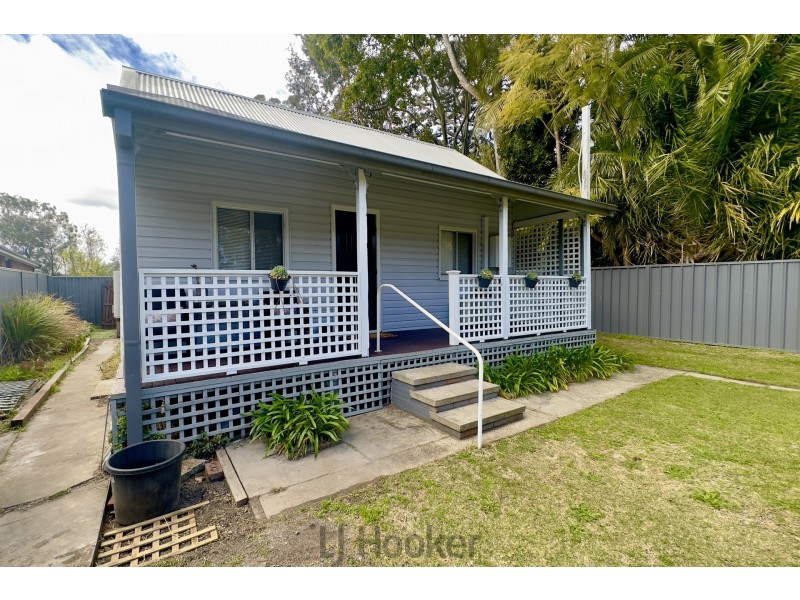 15 Venetia Avenue, Blackalls Park NSW 2283