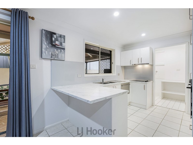 8/115 Ambleside Circuit, Lakelands NSW 2282