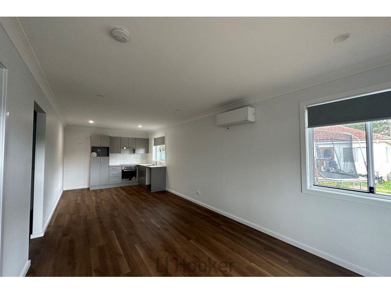 6A Oak Street, Toronto NSW 2283