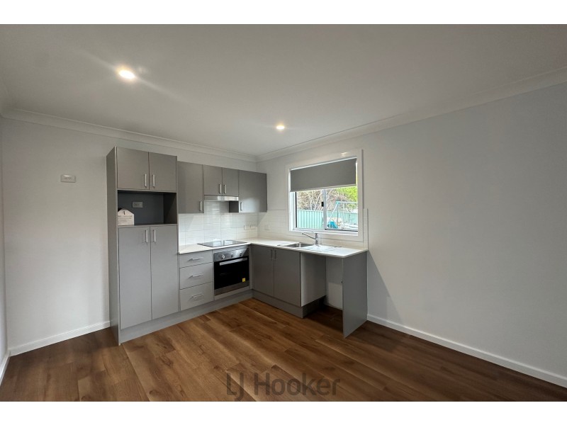 6A Oak Street, Toronto NSW 2283