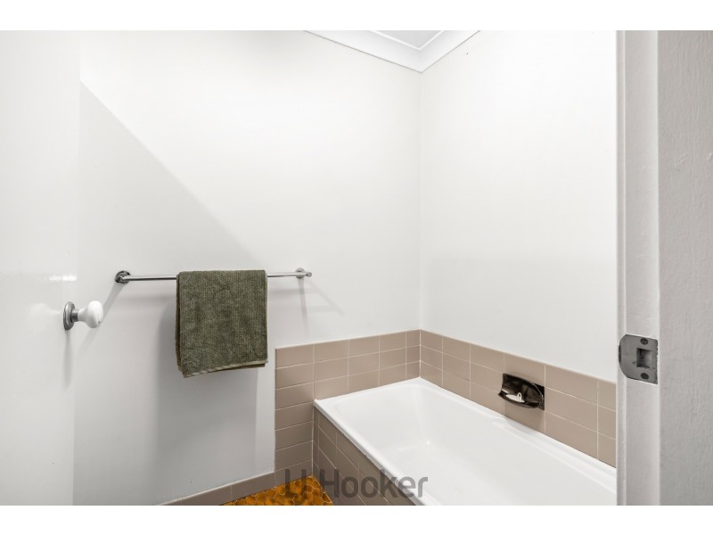 14 Haig Street, Belmont NSW 2280