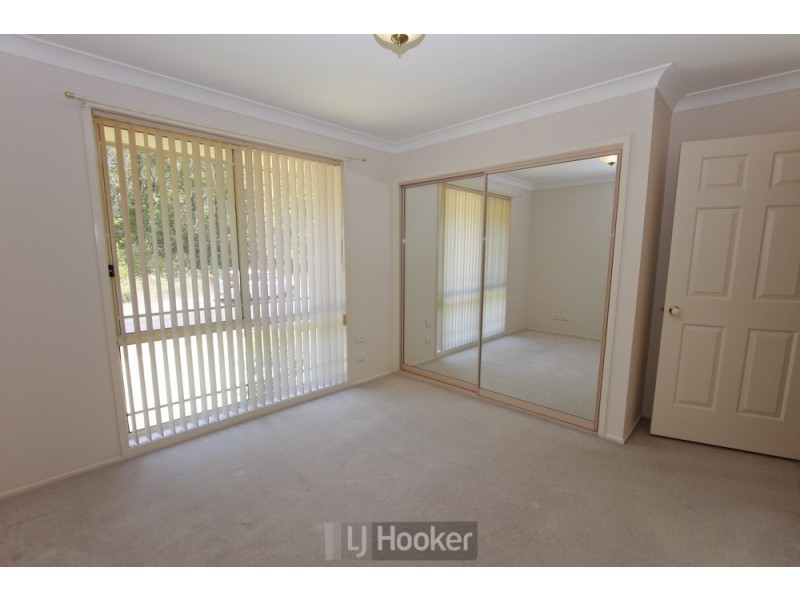 2 Gleeson Crescent, Eleebana NSW 2282