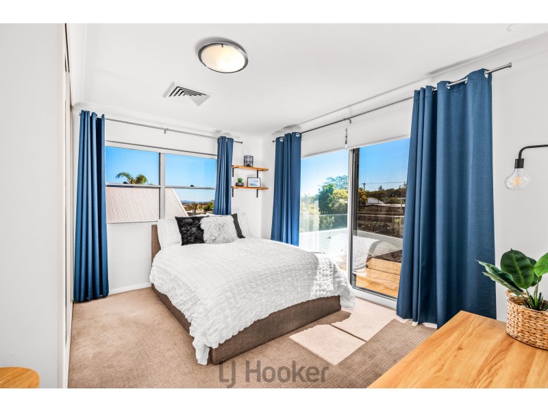 27 Cowlishaw Street, Redhead NSW 2290