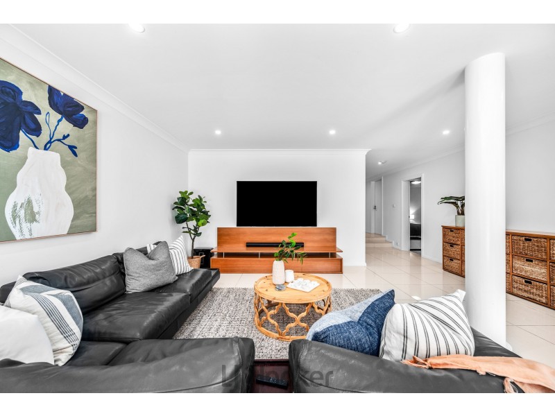 27 Cowlishaw Street, Redhead NSW 2290