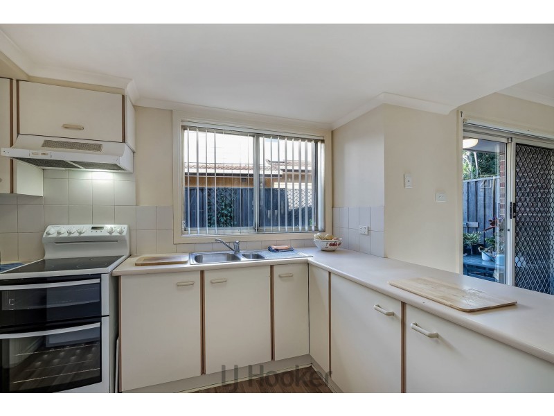 1/57 Lorna Street, Waratah NSW 2298