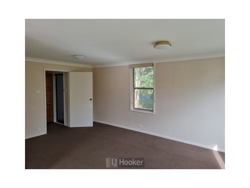 41 Park Parade, Booragul NSW 2284