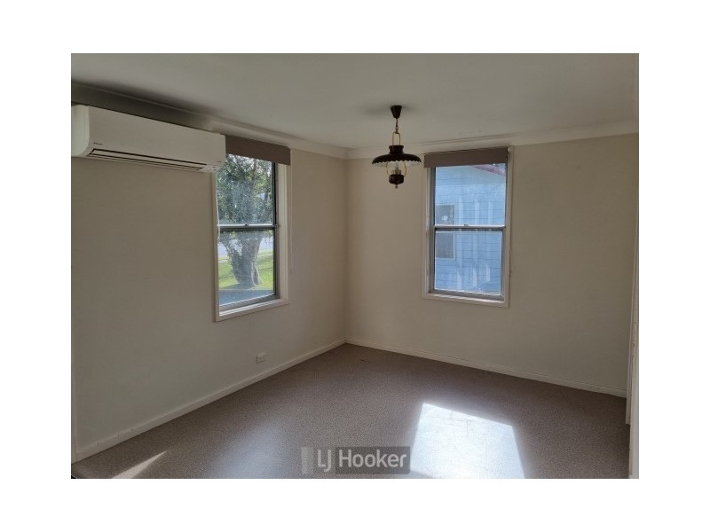 41 Park Parade, Booragul NSW 2284