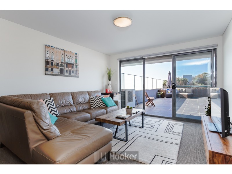 306/335 Wharf Road, Newcastle NSW 2300