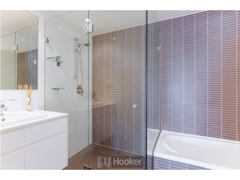 306/335 Wharf Road, Newcastle NSW 2300