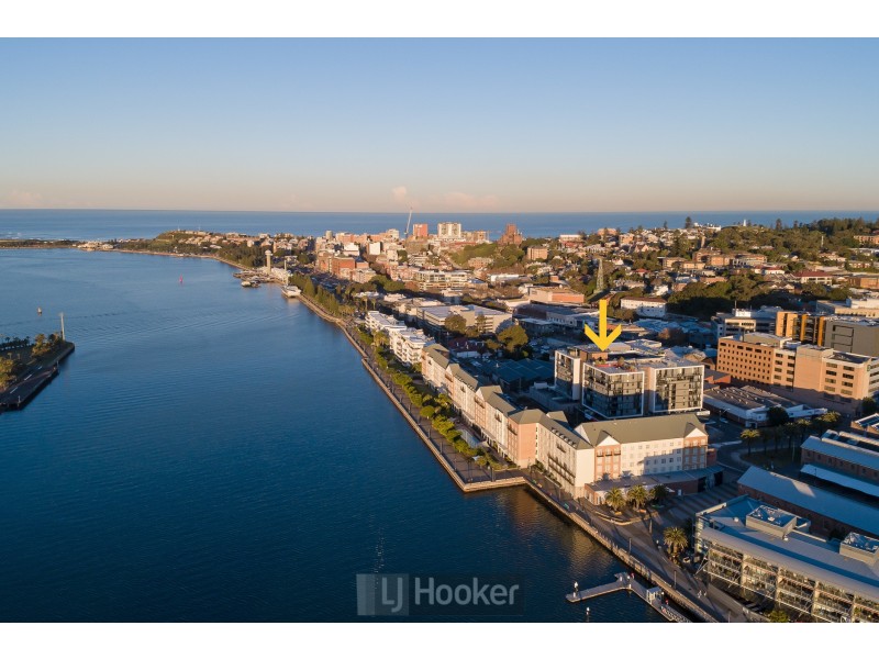306/335 Wharf Road, Newcastle NSW 2300