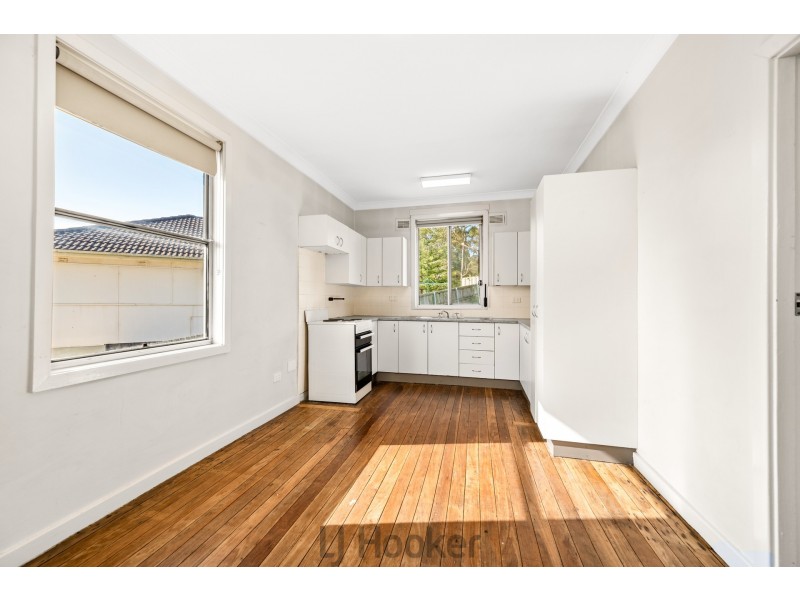 302 Lake Road, Glendale NSW 2285