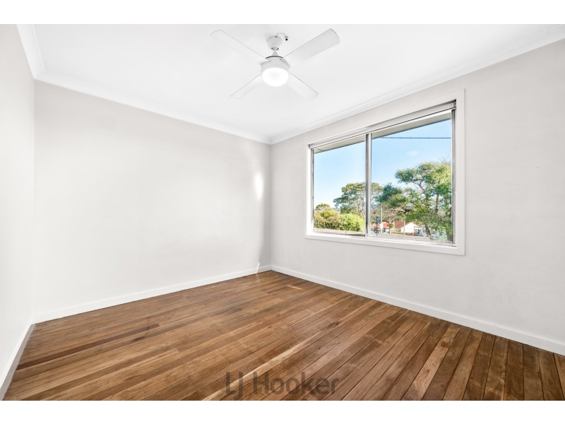 302 Lake Road, Glendale NSW 2285