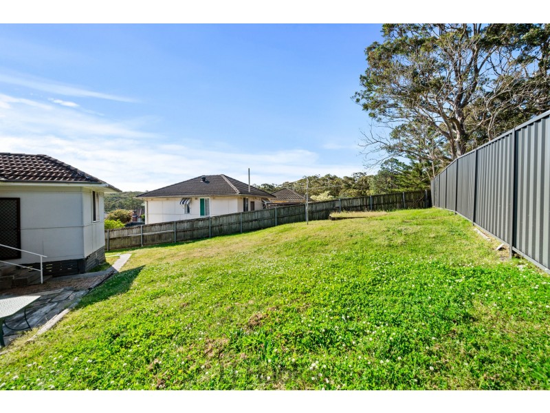 302 Lake Road, Glendale NSW 2285