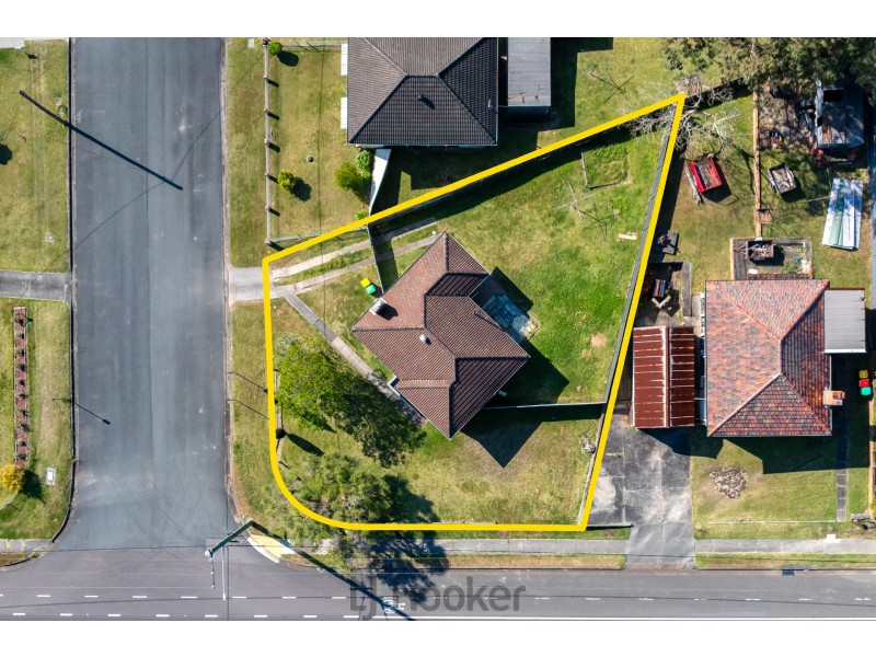 302 Lake Road, Glendale NSW 2285