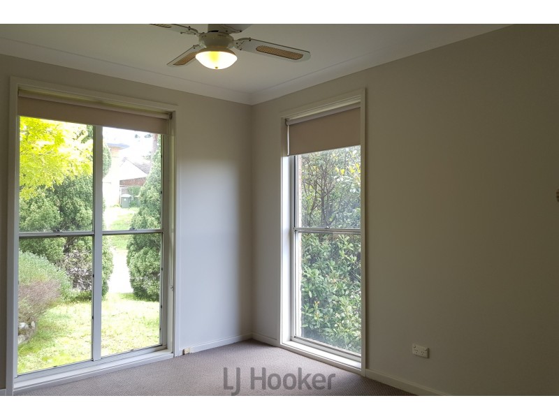 2 Malwood Avenue, Macquarie Hills NSW 2285