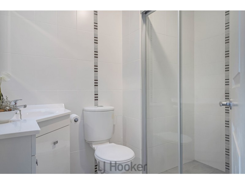 10 Peachwood Close, Warners Bay NSW 2282