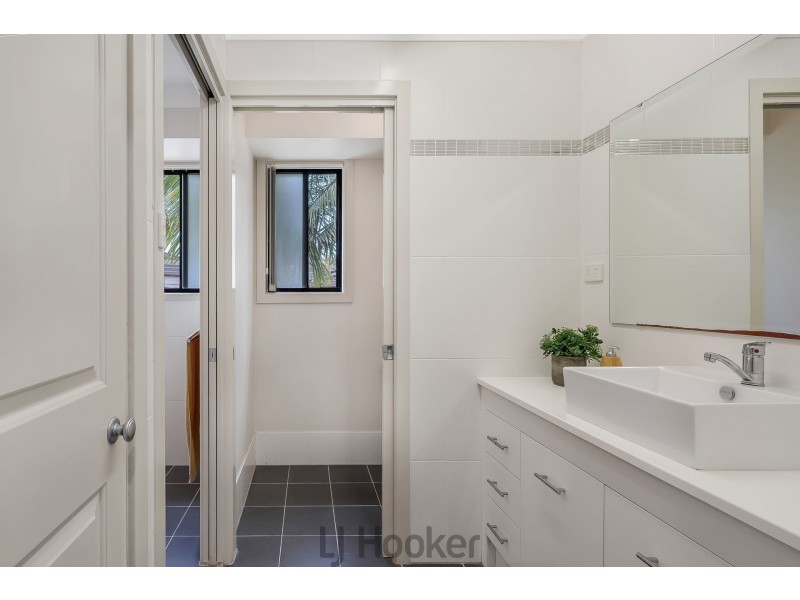 10 Peachwood Close, Warners Bay NSW 2282