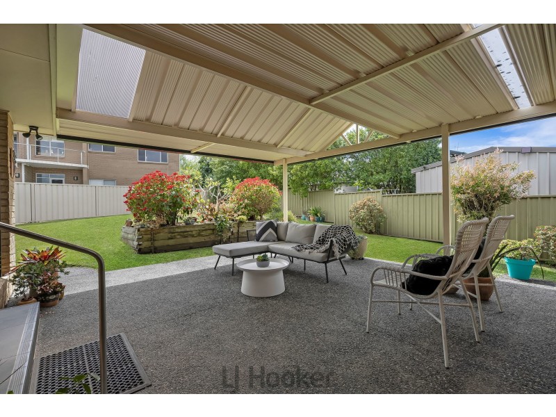 10 Peachwood Close, Warners Bay NSW 2282