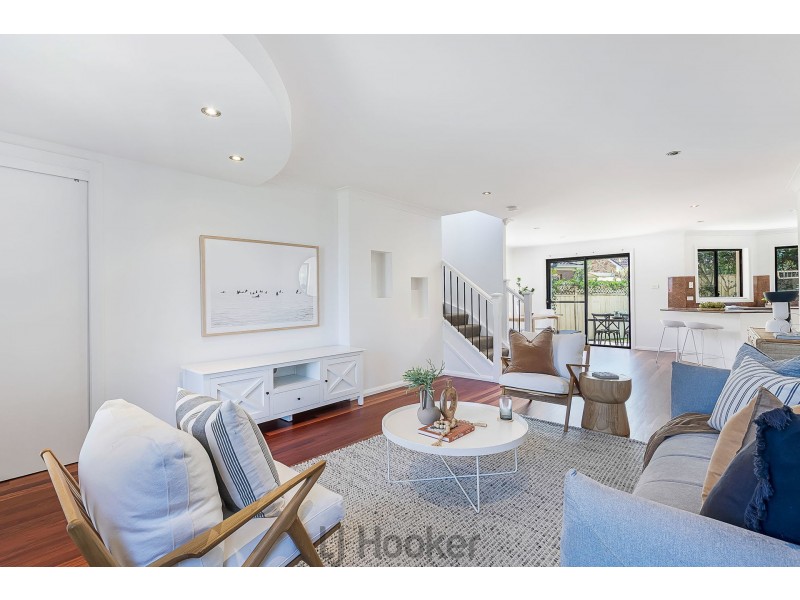 1/18 Geraldton Drive, Redhead NSW 2290