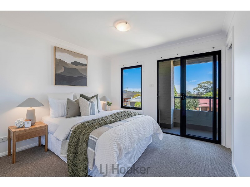 1/18 Geraldton Drive, Redhead NSW 2290