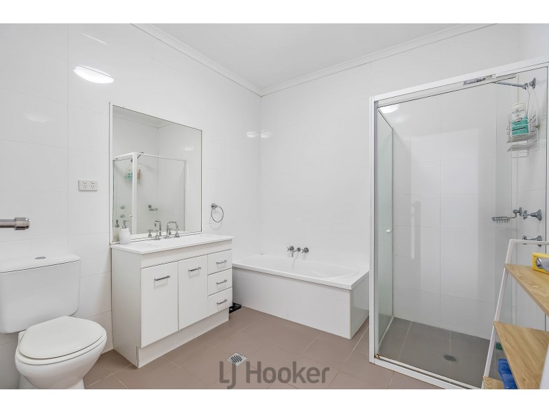 28/4 Langdon Way, Mount Hutton NSW 2290