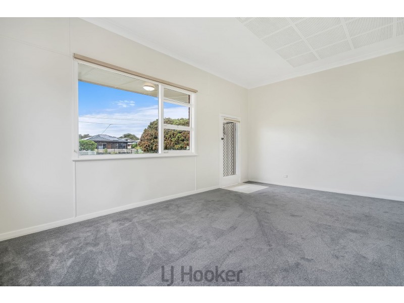 5 Ashley Street, Marks Point NSW 2280