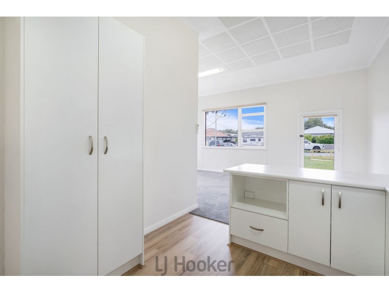 5 Ashley Street, Marks Point NSW 2280