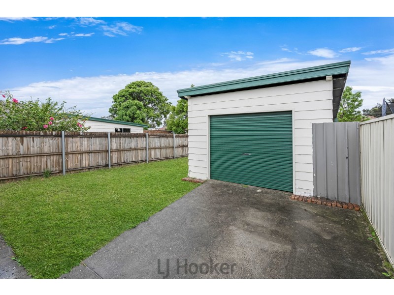 5 Ashley Street, Marks Point NSW 2280