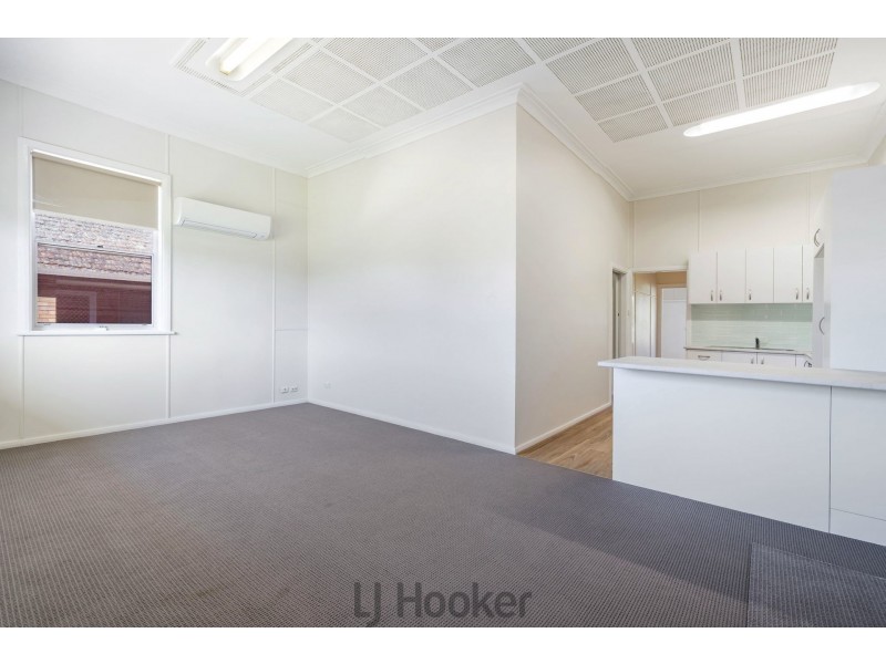 5 Ashley Street, Marks Point NSW 2280