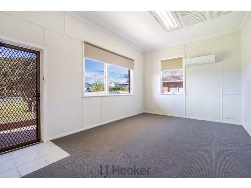 5 Ashley Street, Marks Point NSW 2280