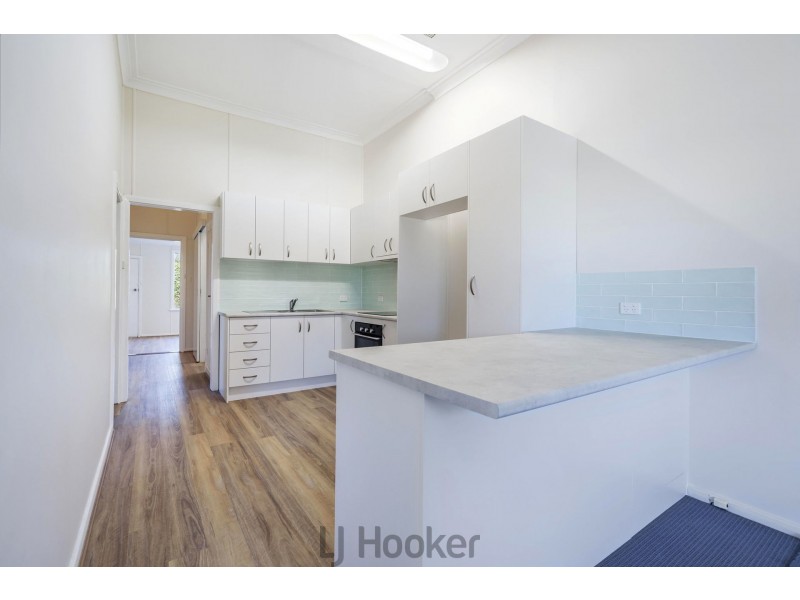 5 Ashley Street, Marks Point NSW 2280