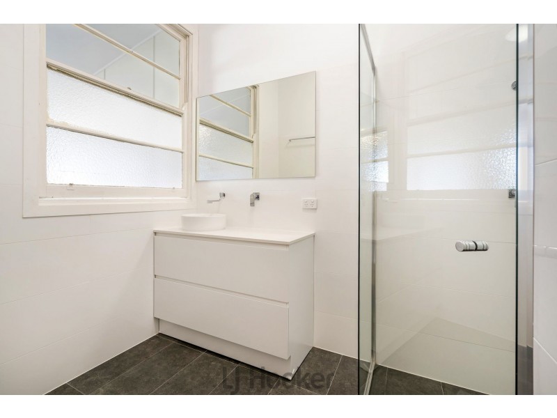 5 Ashley Street, Marks Point NSW 2280