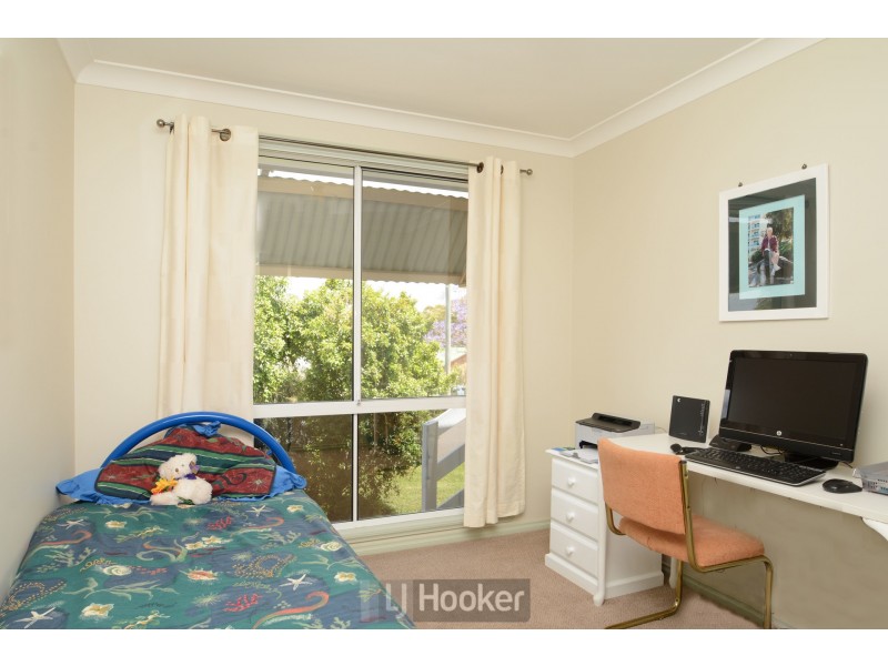 2a Lake Road, Fennell Bay NSW 2283