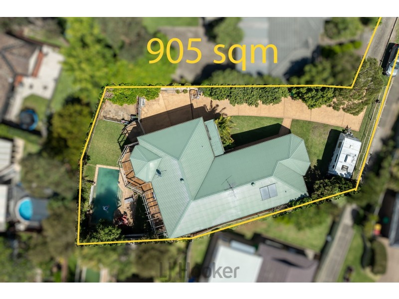 11 Rosebery Avenue, Macquarie Hills NSW 2285